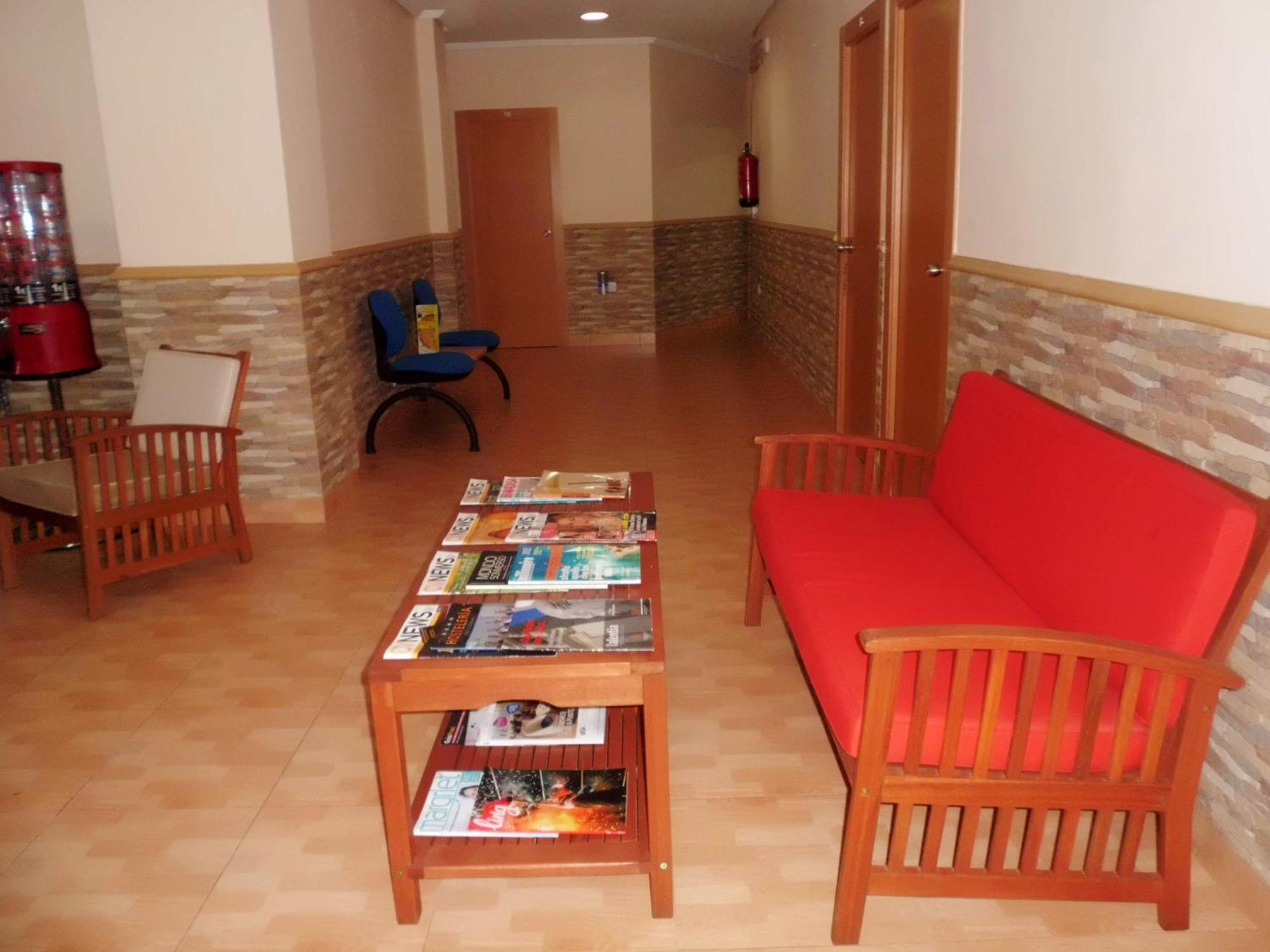 Hostal Abastos فالنسيا المظهر الخارجي الصورة