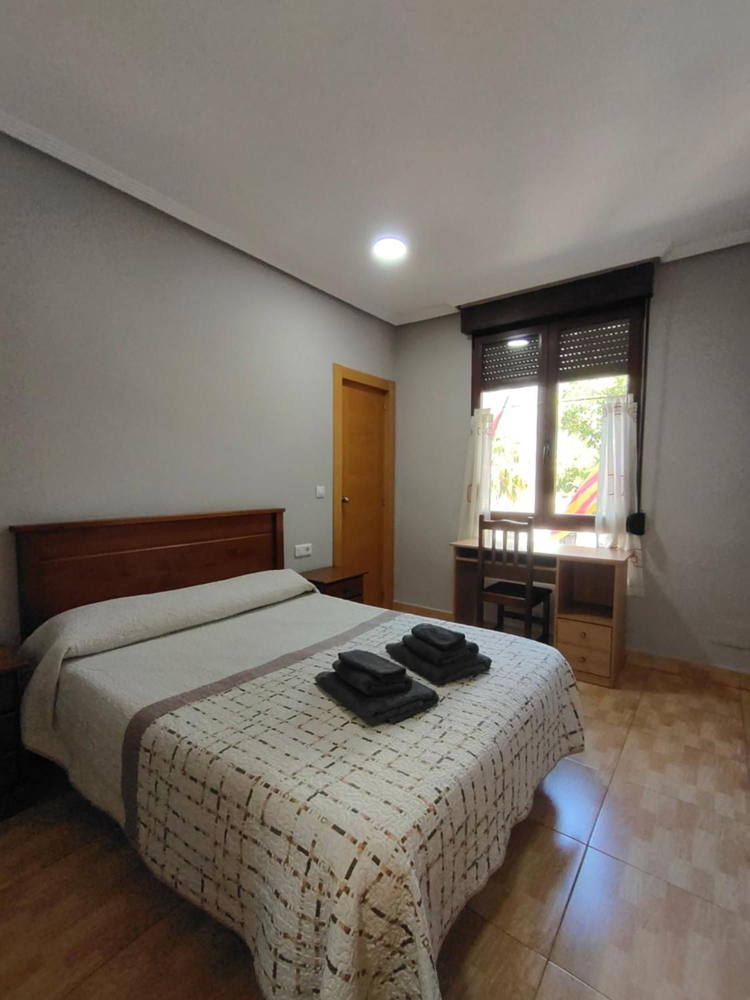 Hostal Abastos فالنسيا المظهر الخارجي الصورة