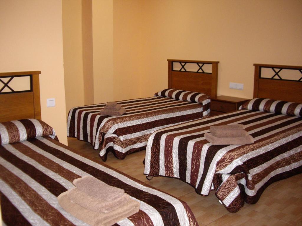 Hostal Abastos فالنسيا المظهر الخارجي الصورة